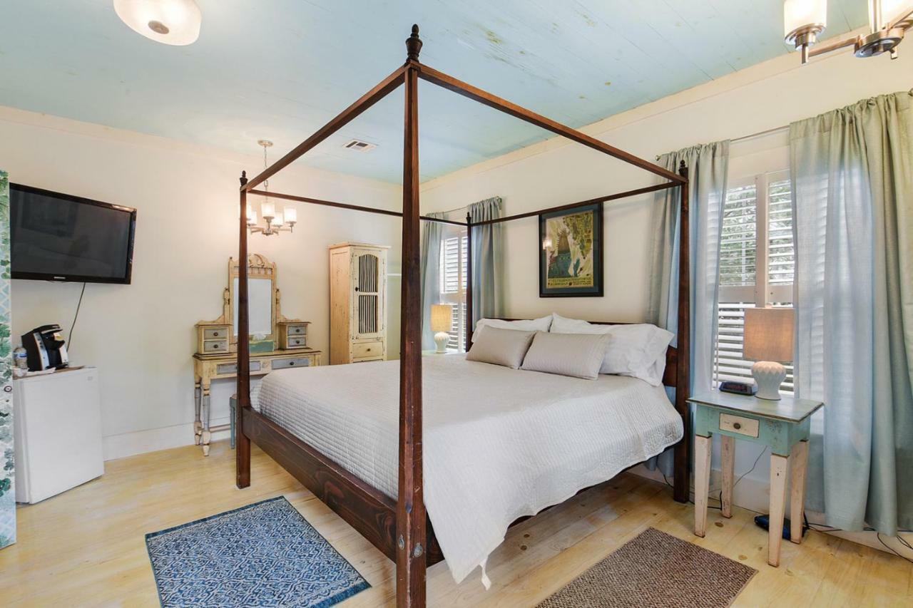 T'Frere'S Bed & Breakfast Лафайет Екстериор снимка